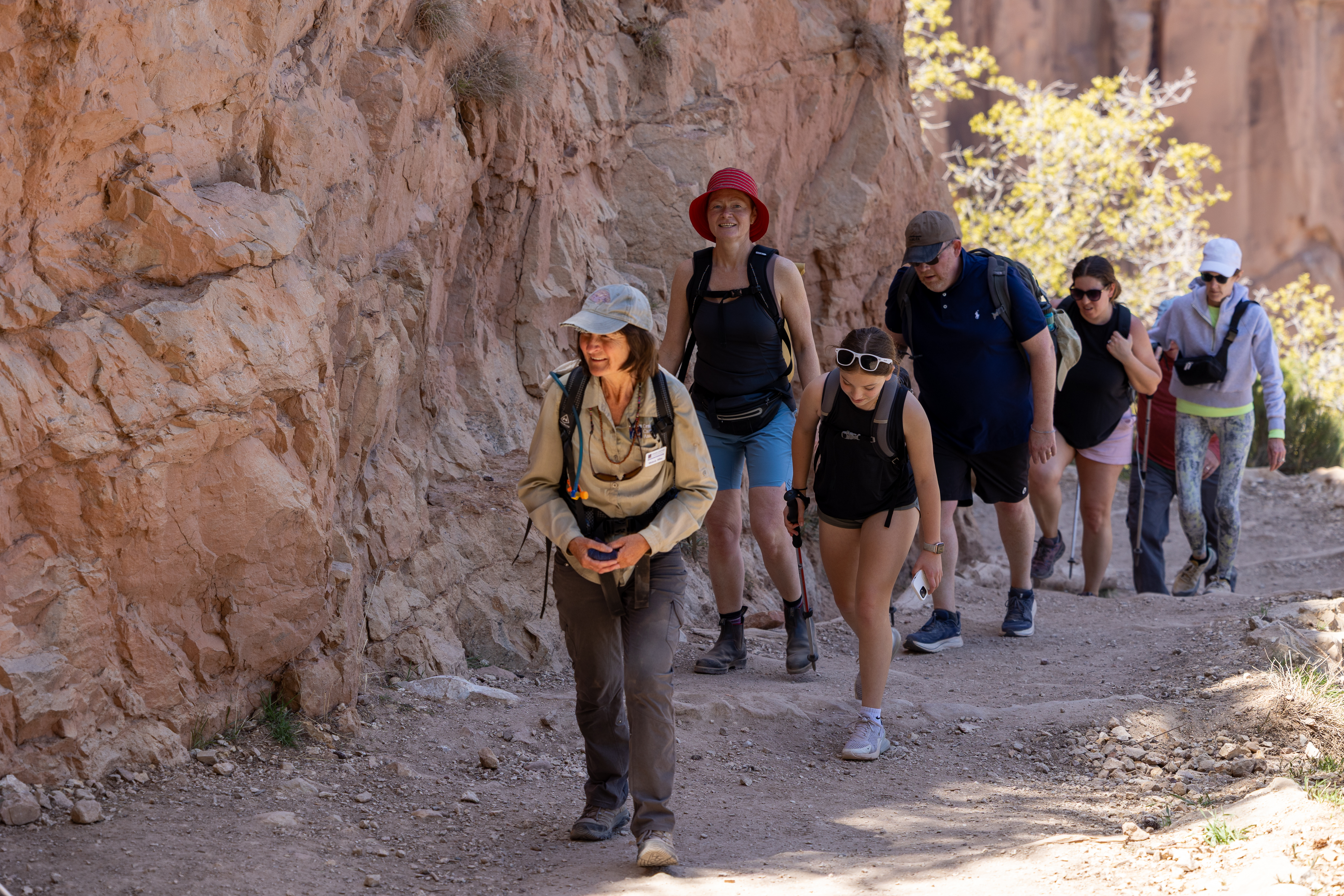 A group of hikers go up bright angel trail