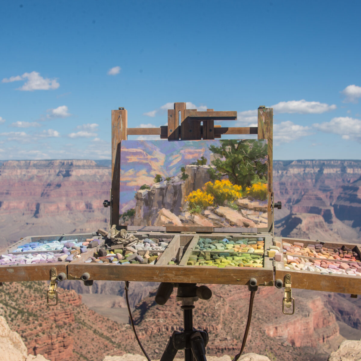 Grand Canyon Celebration of Art pastel painting easel on canyon edge, 2017 Terri Attridge