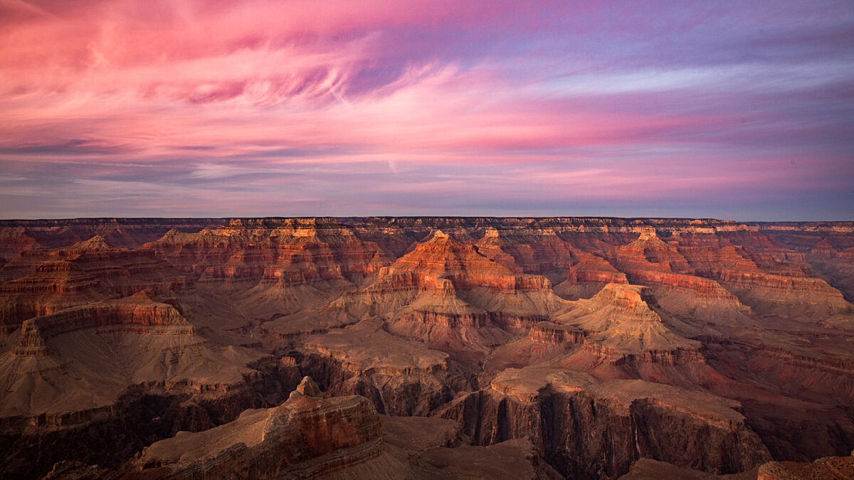 Sunset Maricopa Point - hues of pinks and purples can be seen