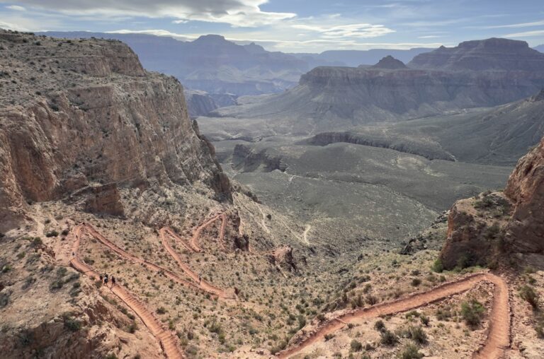 Switchbacks Cropped SK