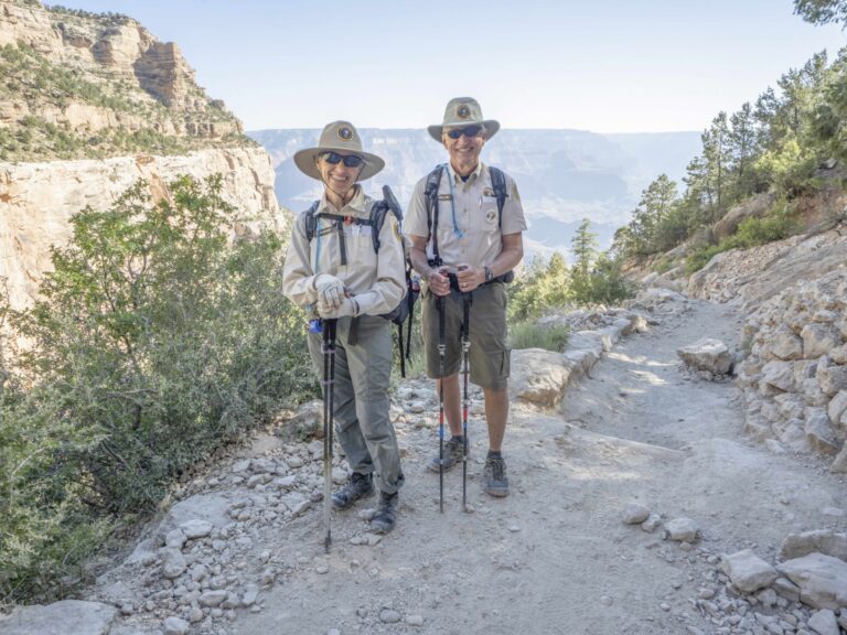 PSAR Volunteers on the trail